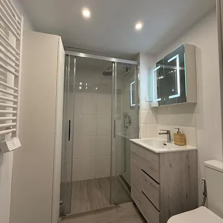 Comfortable Spacious Flat Near Station *